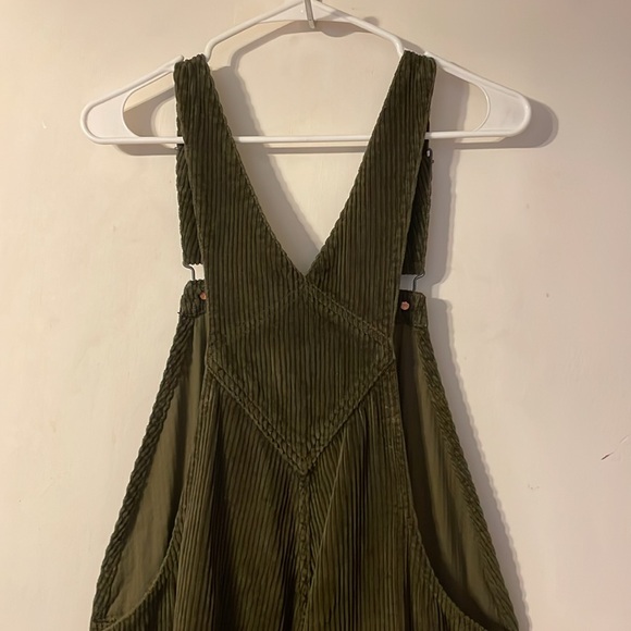 Corduroy Overalls - Picture 4 of 7